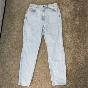 Zara light wash mom jeans size 8